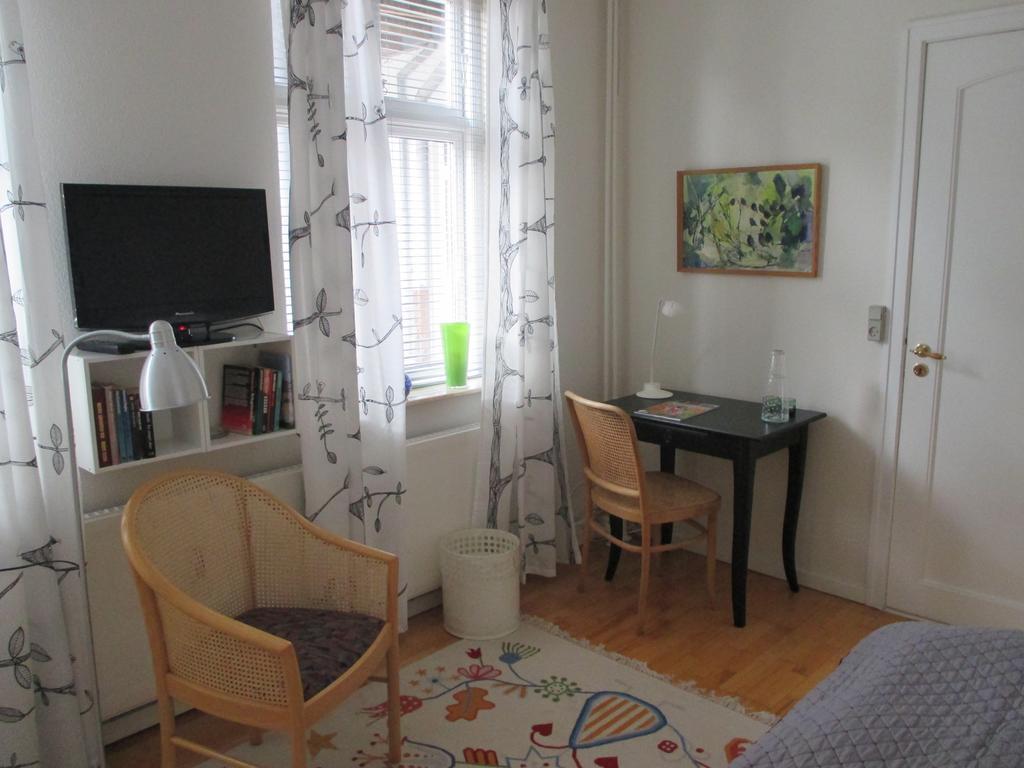 Foldenhus Bed & Breakfast Bogense Zimmer foto